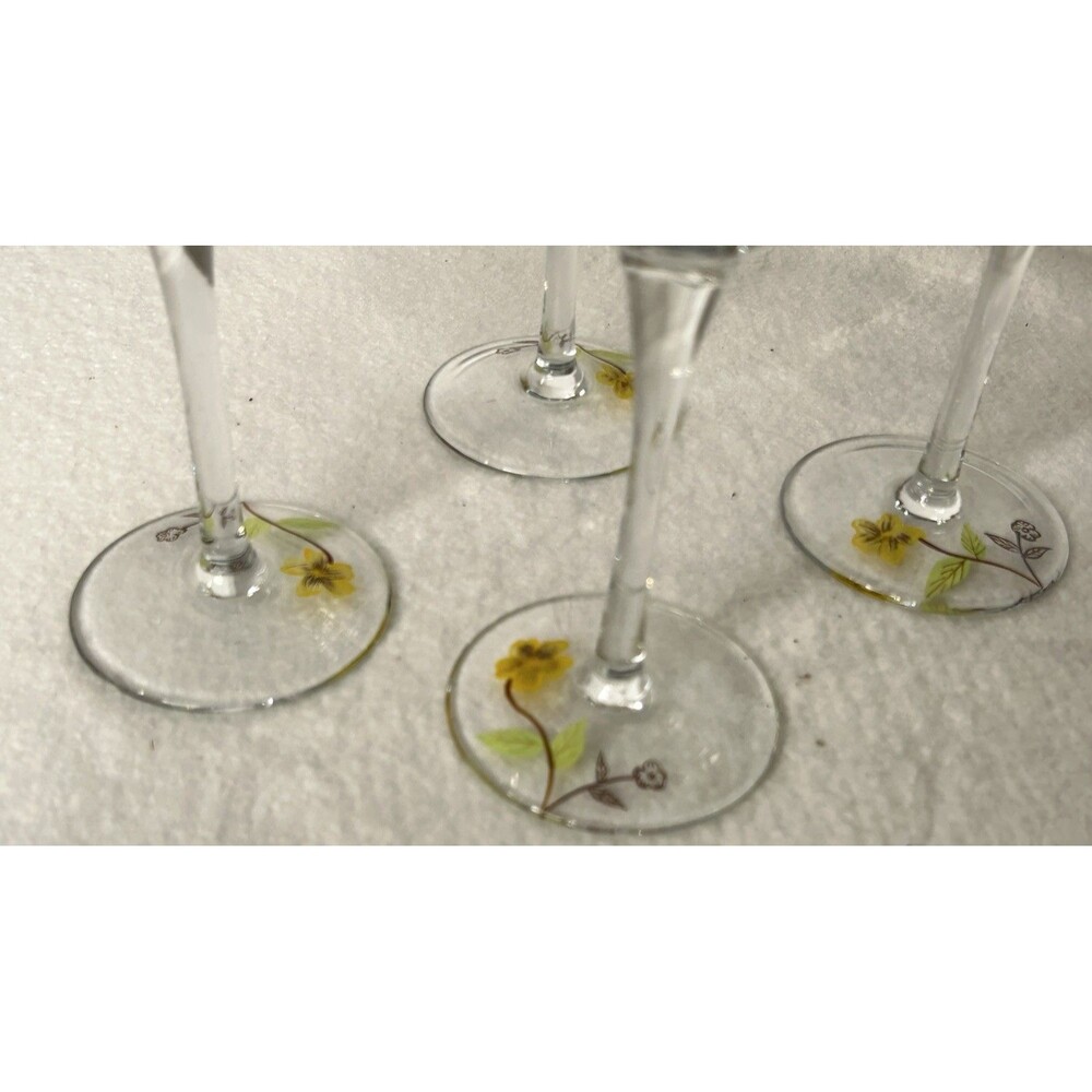 PIER 1 HAND PAINTED SOPHIE SOFIE BUNNY WINE GLASS Set of 4 GOBLET Hostess Gift - Picture 4 of 5